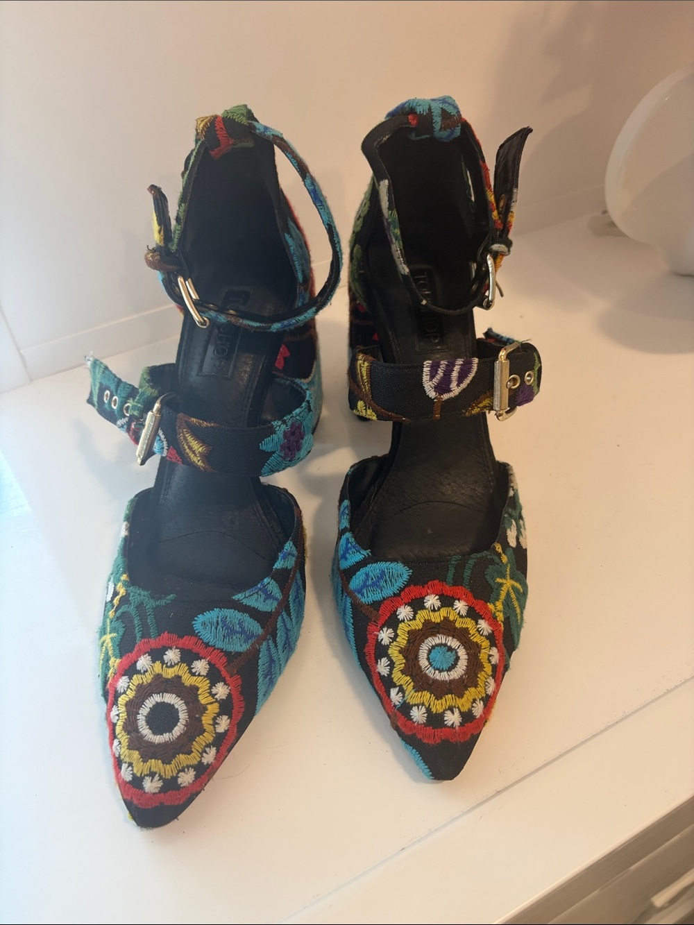 Top Shop Embroidered Floral Pointed-Toe Ankle Strap Heels - Black Multicolo